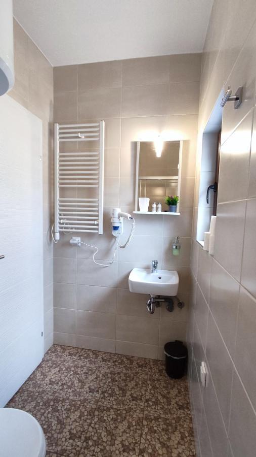 Apartments Protin Sokak ซาราเยโว ภายนอก รูปภาพ